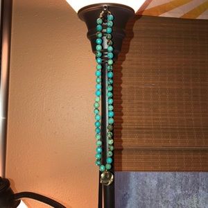 CHAN LUU TURQUOISE AND HAMMERED BRASS NECKLACE